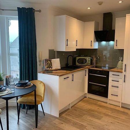 Alto - Lovely 2 Bedroom Serviced Apartment Bristol By Mint Stays Eksteriør billede